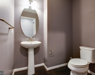 1314 Hawthorn Drive - Photo Thumbnail 34