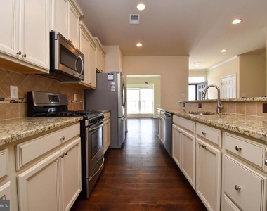 20873 Brunswick Lane - Photo Thumbnail 10