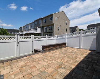 20873 Brunswick Lane - Photo Thumbnail 28