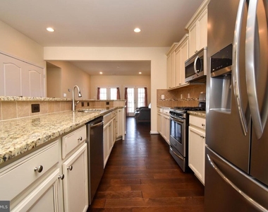 20873 Brunswick Lane - Photo Thumbnail 9
