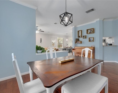 1705 Azalea Dr - Photo Thumbnail 11