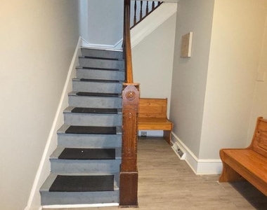 306 W 23rd Street - Photo Thumbnail 9