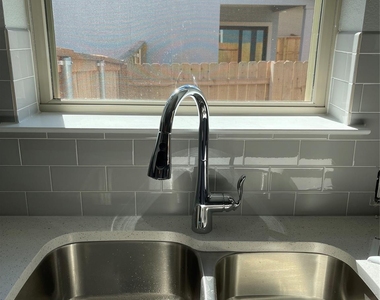 2929 Sage Ranch Dr - Photo Thumbnail 11