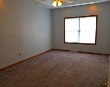 36 Arlberg Circle - Photo Thumbnail 11