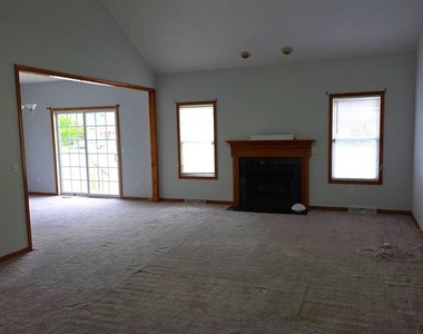 36 Arlberg Circle - Photo Thumbnail 3