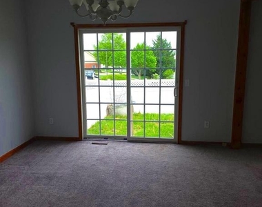36 Arlberg Circle - Photo Thumbnail 4