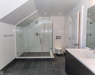 3009 M Street Nw - Photo Thumbnail 21