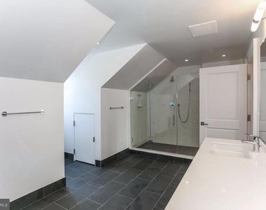 3009 M Street Nw - Photo Thumbnail 20