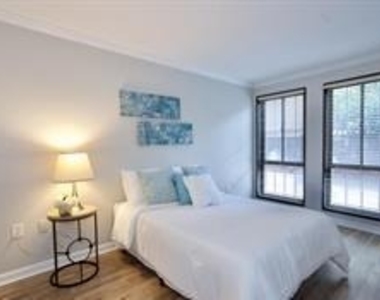 1280 21st Street Nw - Photo Thumbnail 12