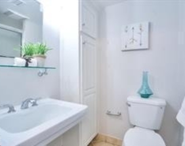 1280 21st Street Nw - Photo Thumbnail 13
