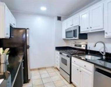 1280 21st Street Nw - Photo Thumbnail 20