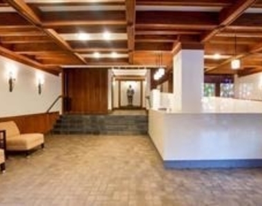 1280 21st Street Nw - Photo Thumbnail 4