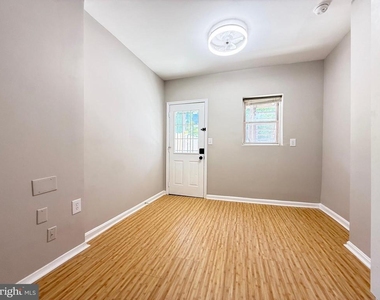 1004 Girard Street Nw - Photo Thumbnail 31