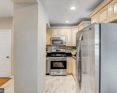 2320 Minnesota Avenue Se - Photo Thumbnail 14