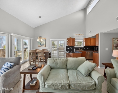 724 1st Street - Photo Thumbnail 7