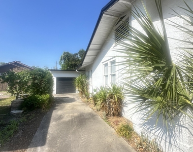 1332 Belvedere Avenue - Photo Thumbnail 6