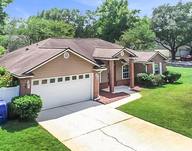 236 Clover Court - Photo Thumbnail 33