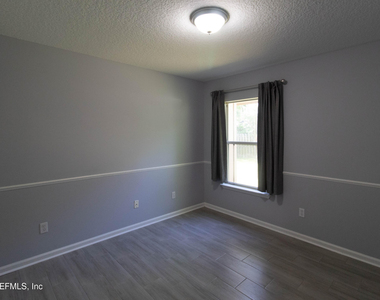 236 Clover Court - Photo Thumbnail 23