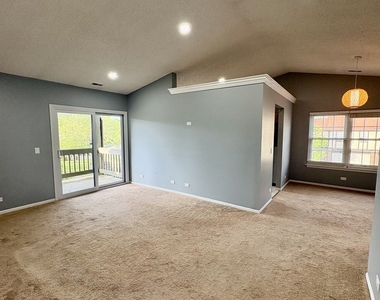 319 Deer Glen Way - Photo Thumbnail 6