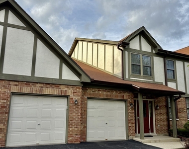 319 Deer Glen Way - Photo Thumbnail 1
