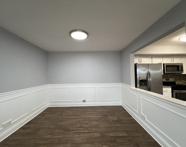 1220 Carol Street - Photo Thumbnail 8