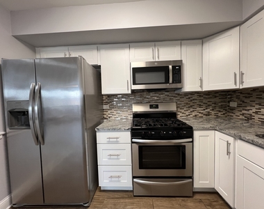 1220 Carol Street - Photo Thumbnail 2