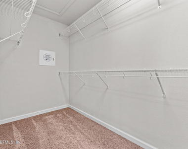 6791 Roundleaf Drive - Photo Thumbnail 19