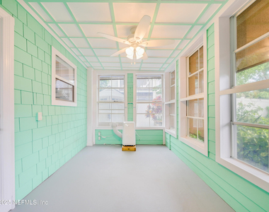 6472 Putnam Street - Photo Thumbnail 21