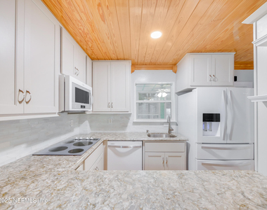 6472 Putnam Street - Photo Thumbnail 25