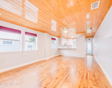 6472 Putnam Street - Photo Thumbnail 2