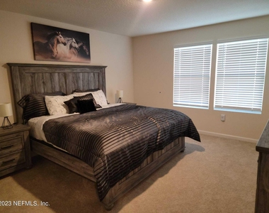 450 Coastline Way - Photo Thumbnail 13