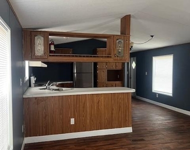 12477 Sw 81st Avenue - Photo Thumbnail 1