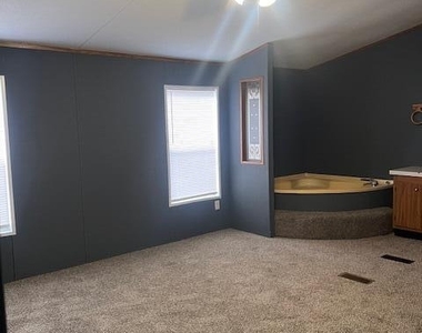 12477 Sw 81st Avenue - Photo Thumbnail 5