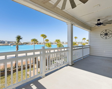 401 Marquesa Cir Circle - Photo Thumbnail 29