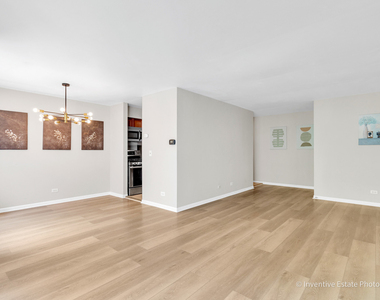 2711 Hobson Road - Photo Thumbnail 9