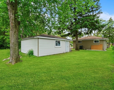 16125 Marshfield Avenue - Photo Thumbnail 11