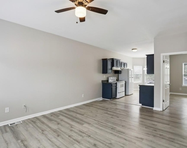 753 Prince Place - Photo Thumbnail 12
