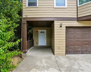 753 Prince Place - Photo Thumbnail 7