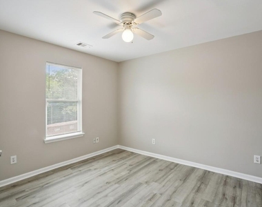 753 Prince Place - Photo Thumbnail 23