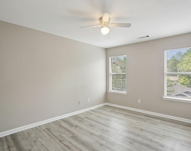 753 Prince Place - Photo Thumbnail 29