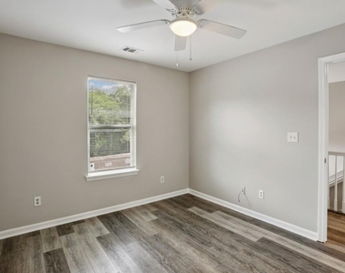 751 Prince Place - Photo Thumbnail 25