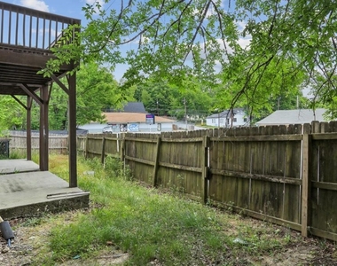 751 Prince Place - Photo Thumbnail 32