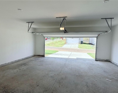 568 Aberdeen Meadow Lane - Photo Thumbnail 18
