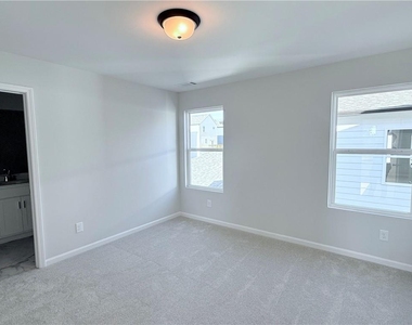 568 Aberdeen Meadow Lane - Photo Thumbnail 13