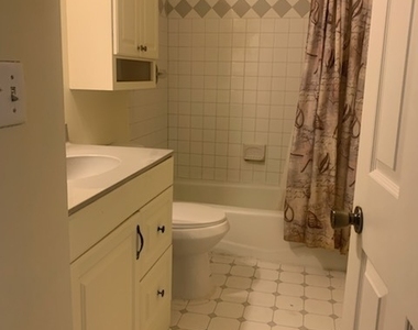 982 Grant Street - Photo Thumbnail 24