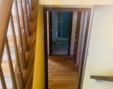 982 Grant Street - Photo Thumbnail 5