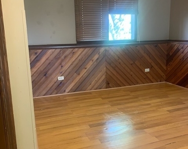 982 Grant Street - Photo Thumbnail 42