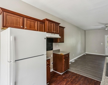 740 Prince Place - Photo Thumbnail 17