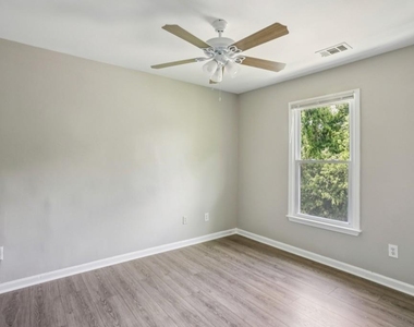 740 Prince Place - Photo Thumbnail 24