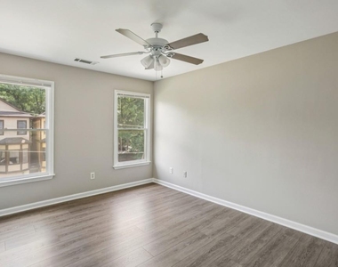 740 Prince Place - Photo Thumbnail 27